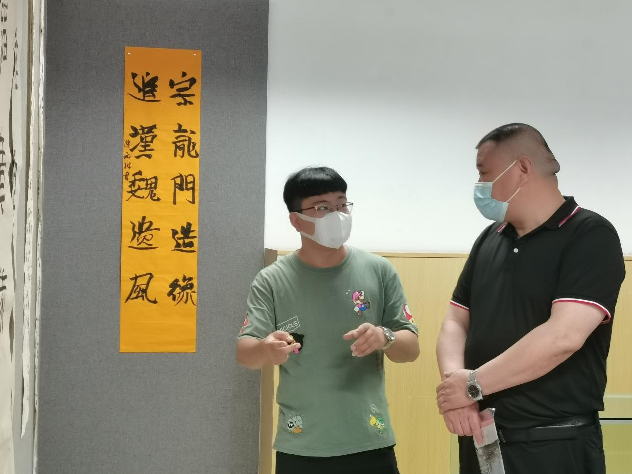 图片4.png 图片4.png