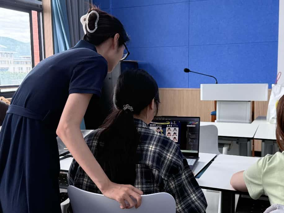 图片2.png 图片2.png