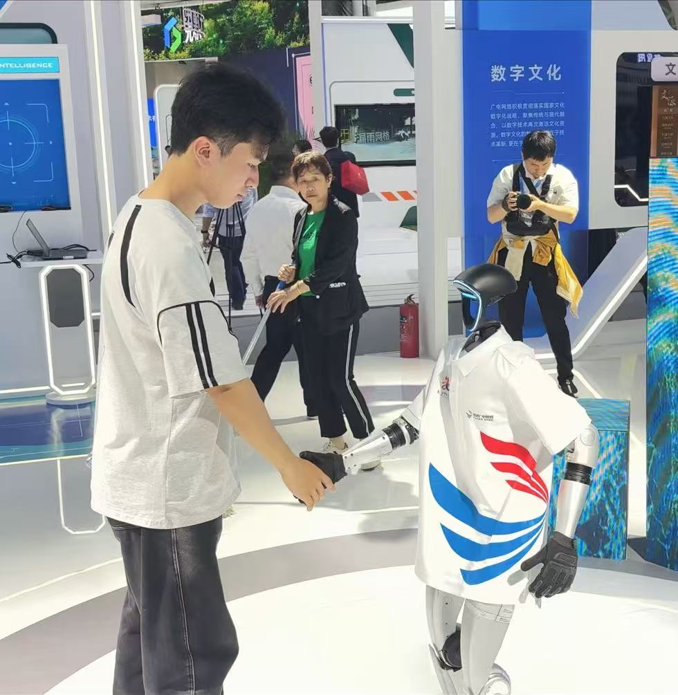 图片2.jpg 图片2.jpg